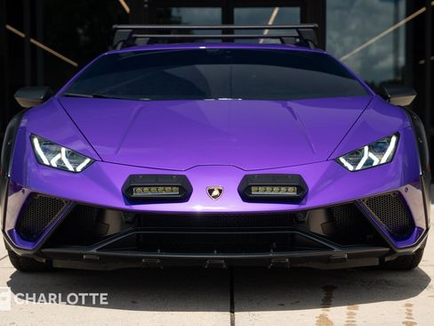 Used 2024 Lamborghini Huracan Sterrato AWD/4WD image 4