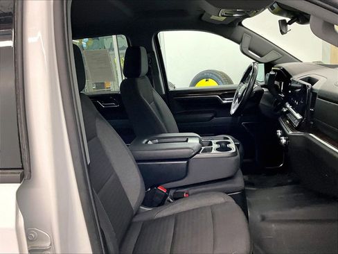Used 2024 GMC Sierra 1500 Elevation image 11