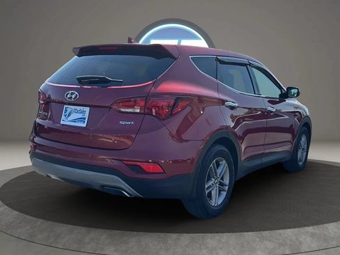 Used 2017 Hyundai Santa Fe Sport FWD image 9