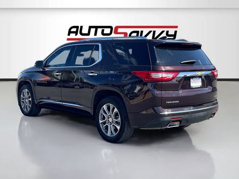 Used 2021 Chevrolet Traverse Premier FWD image 5