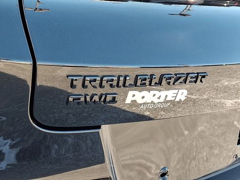 Certified 2023 Chevrolet TrailBlazer RS w/ Convenience Package image 30
