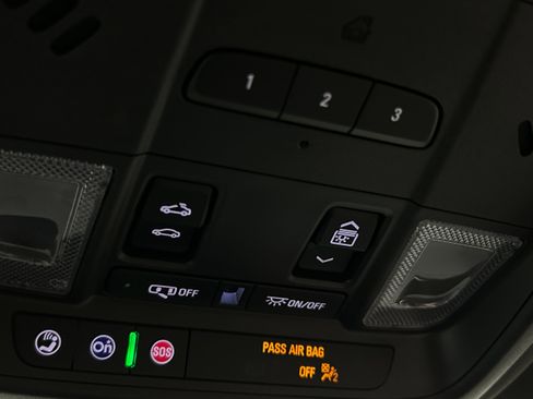 Used 2024 Cadillac XT6 Sport w/ Technology Package AWD/4WD image 26