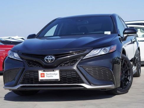 Used 2022 Toyota Camry XSE w/ TRD Appearance Package (TMS) FWD image 3