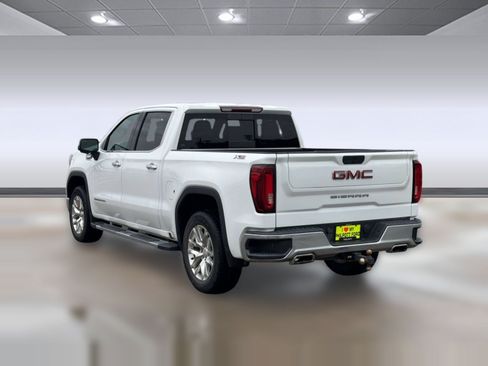 Used 2021 GMC Sierra 1500 SLT AWD/4WD image 3