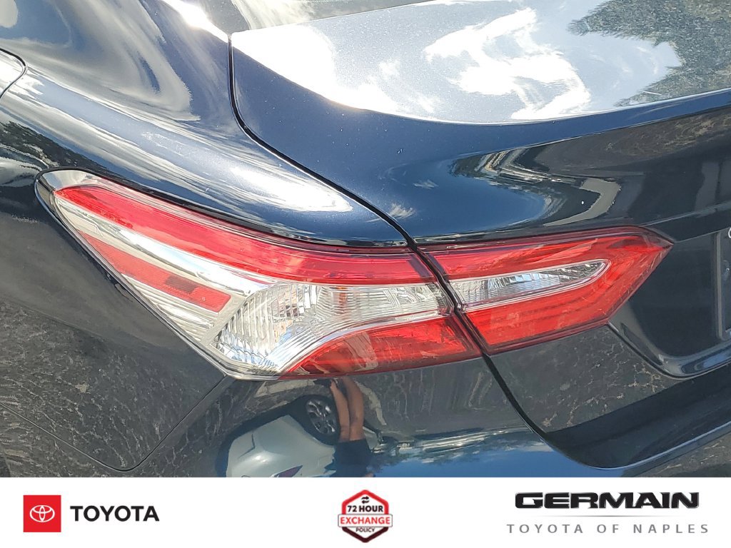 Used 2020 Toyota Camry LE FWD image 16