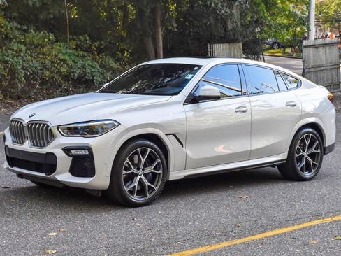 Used 2020 BMW X6 xDrive40i w/ Executive Package image 2