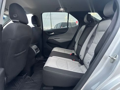 Used 2019 Chevrolet Equinox LT image 14