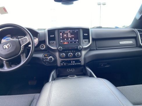 Used 2023 RAM 1500 Big Horn AWD/4WD image 17