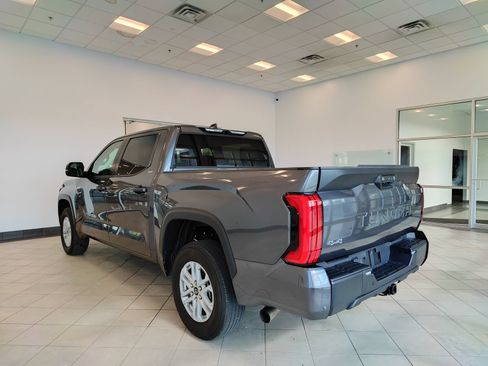 Used 2024 Toyota Tundra SR5 w/ SR5 Convenience Package AWD/4WD image 5