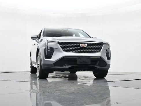 Used 2024 Cadillac XT4 Premium Luxury FWD image 35