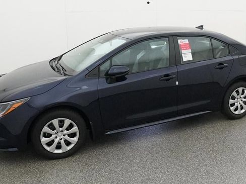 New 2026 Toyota Corolla LE image 2