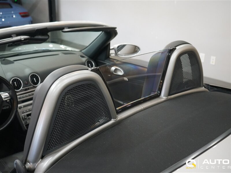 Used 2005 Porsche Boxster S RWD image 11