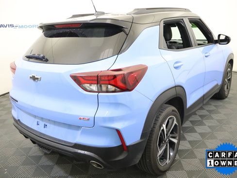 Used 2023 Chevrolet TrailBlazer RS w/ Sun and Liftgate Package FWD image 6