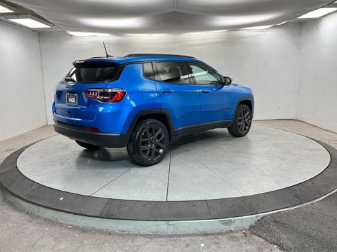 New 2026 Jeep Compass Latitude AWD/4WD image 5