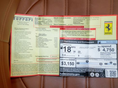 Used 2016 Ferrari California T image 3