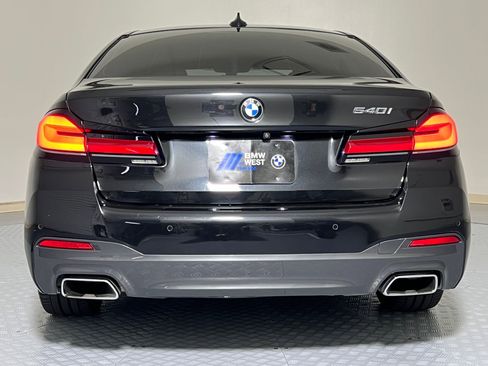 Used 2021 BMW 540i w/ M Sport Package image 10