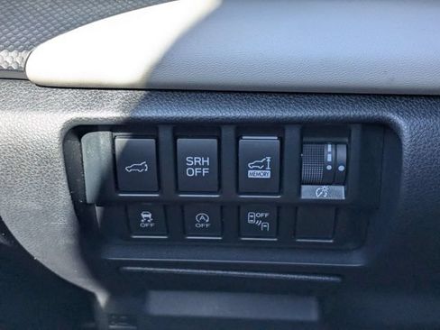 Used 2022 Subaru Forester Limited AWD/4WD image 22