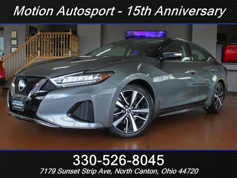 Used 2023 Nissan Maxima SL FWD image 1