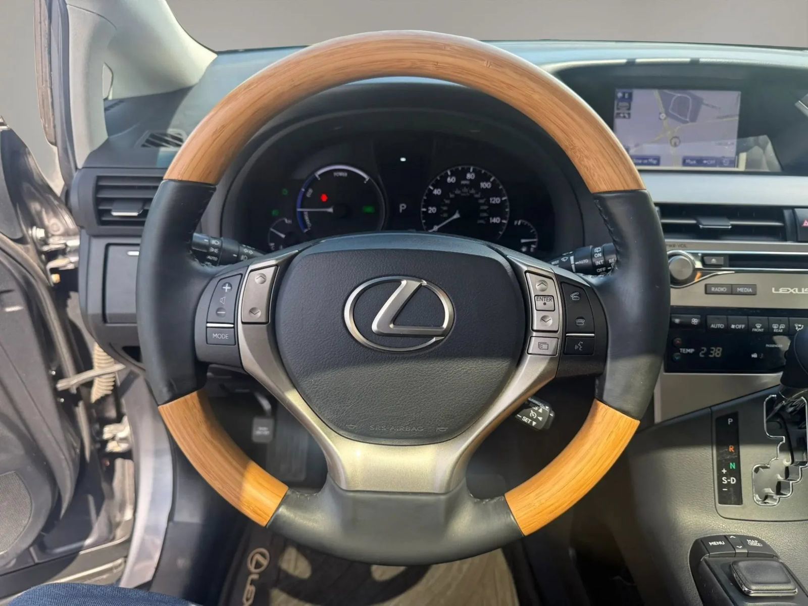 Used 2015 Lexus RX 450h AWD image 21
