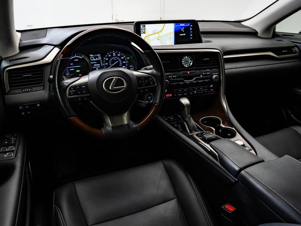 Used 2019 Lexus RX 450h AWD w/ Navigation Package image 4