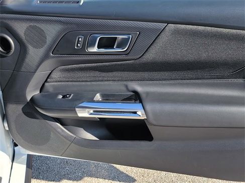 Certified 2024 Ford Mustang Coupe image 18