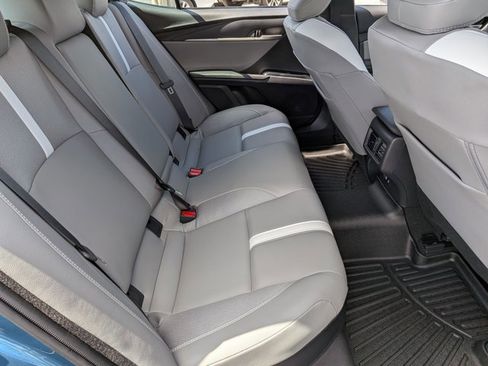 Used 2025 Toyota Camry SE image 20