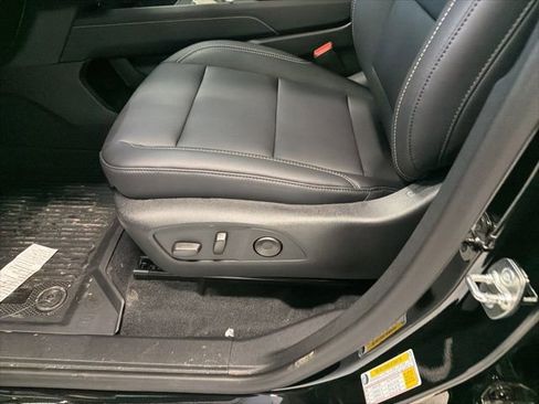 New 2026 GMC Acadia Elevation w/ Elevation Premium Package image 17