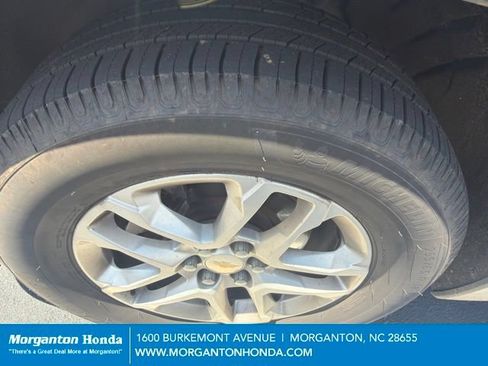 Used 2020 Chevrolet Traverse LT FWD image 6