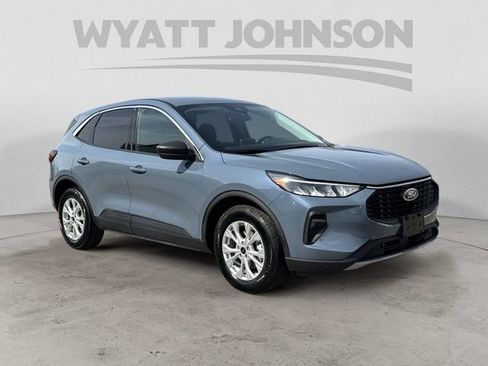 Used 2024 Ford Escape Active image 7
