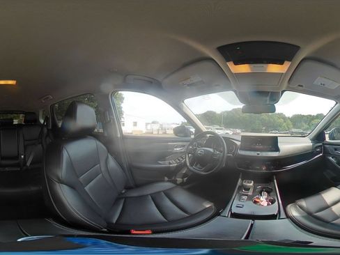 Used 2026 Nissan Rogue SL FWD image 45