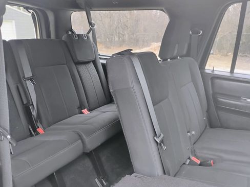 Used 2016 Ford Expedition EL XLT image 21