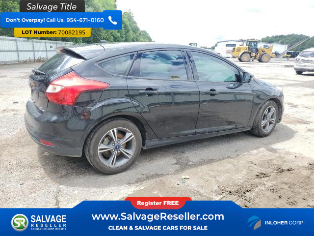 Used 2014 Ford Focus SE w/ SE Sport Package FWD image 4