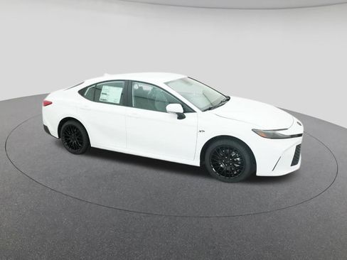 New 2026 Toyota Camry LE image 12