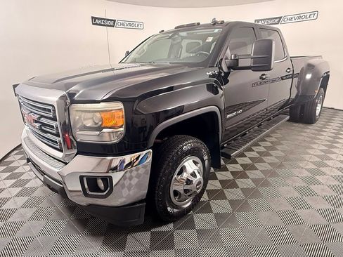 Used 2015 GMC Sierra 3500 SLE AWD/4WD image 2