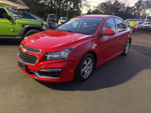 Used 2016 Chevrolet Cruze LT w/ Sun And Sound Package image 1