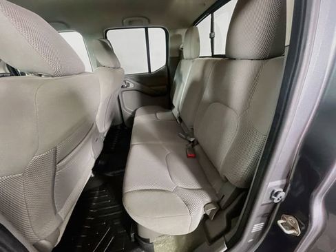 Used 2017 Nissan Frontier SV AWD/4WD image 22