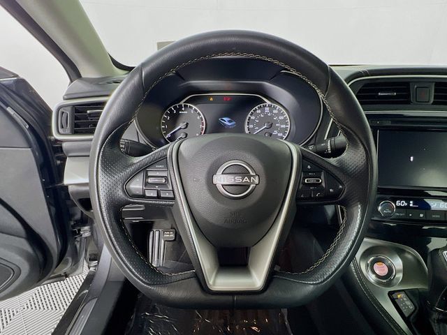 Used 2023 Nissan Maxima SV w/ Floor Mat Group FWD image 12