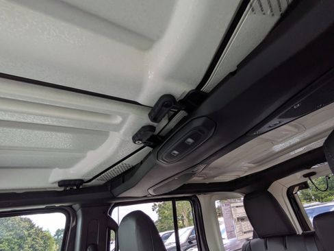 New 2025 Jeep Wrangler Sahara image 22