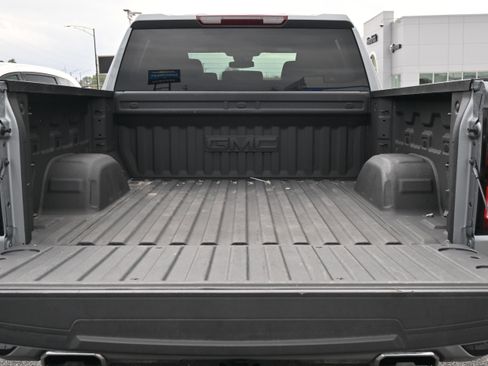 Used 2025 GMC Sierra 1500 Elevation image 32