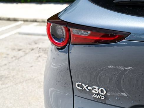 Used 2024 MAZDA CX-30 AWD 2.5 S w/ Preferred Package image 4