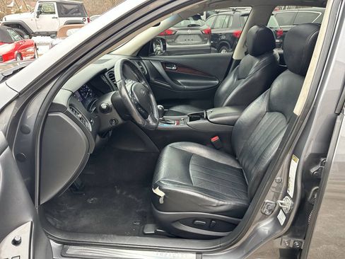 Used 2016 INFINITI QX50 AWD w/ Premium Plus Package image 21