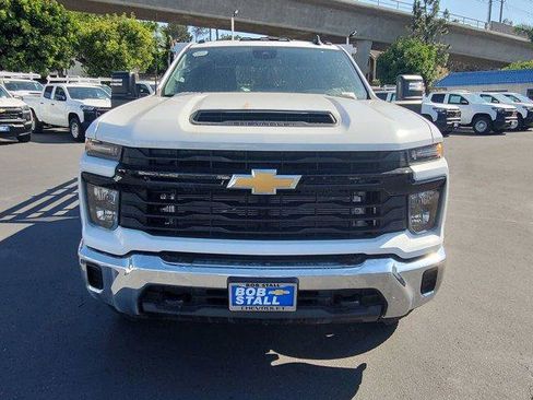 Used 2025 Chevrolet Silverado 3500 W/T w/ WT Convenience Package RWD image 3