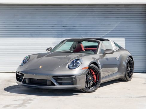 Certified 2023 Porsche 911 Targa 4 GTS AWD/4WD image 1