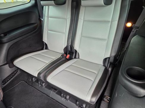 Used 2021 Dodge Durango R/T w/ Blacktop Package AWD/4WD image 13