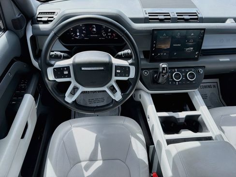 Certified 2025 Land Rover Defender 110 S AWD/4WD image 17