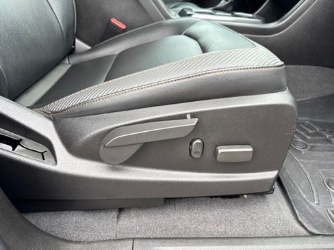 Used 2021 GMC Canyon AT4 w/ Driver Alert Package AWD/4WD image 29