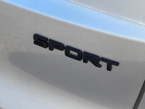 Used 2023 Honda CR-V Sport image 7