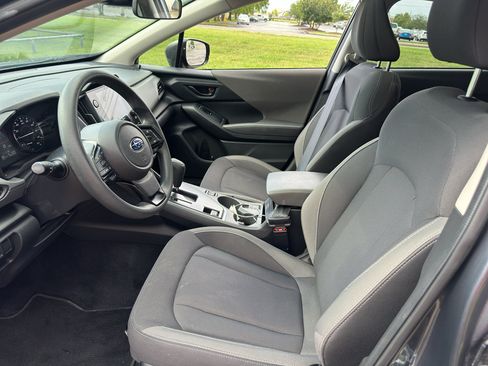 Used 2025 Subaru Crosstrek 2.5i Premium AWD/4WD image 18