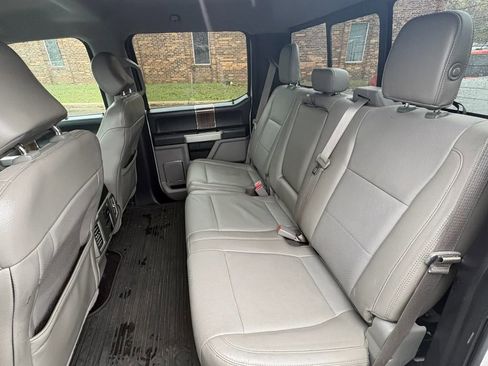 Used 2016 Ford F150 Lariat w/ Equipment Group 502A Luxury AWD/4WD image 24