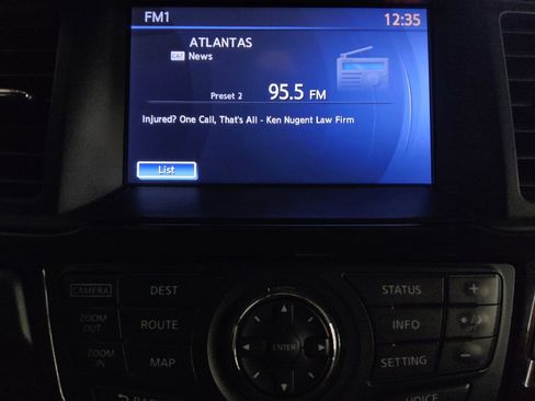 Used 2016 Nissan Pathfinder SL w/ SL Premium Package image 25